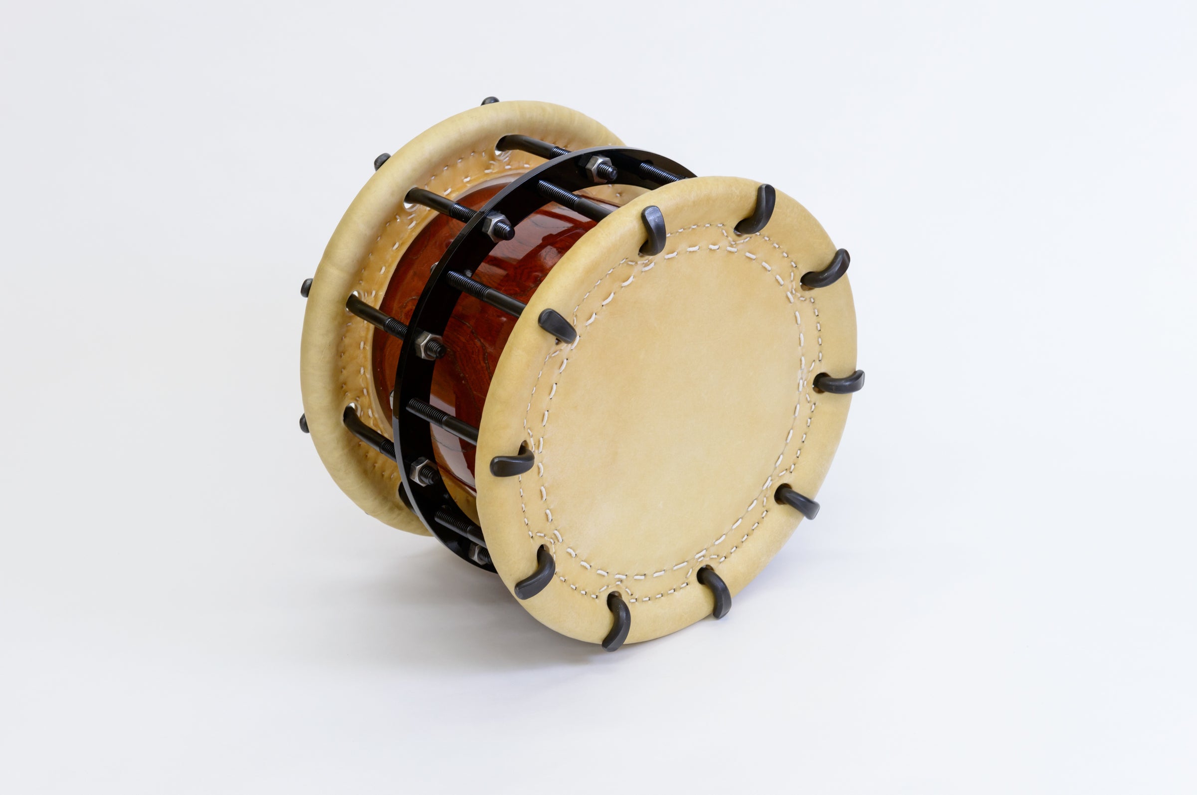 Home | Taiko, Bachi, Fue, Tabi, Auxiliaries, T-shirts, Books Home | Taiko, Bachi, Fue, Tabi, Auxiliaries, T-shirts, Books